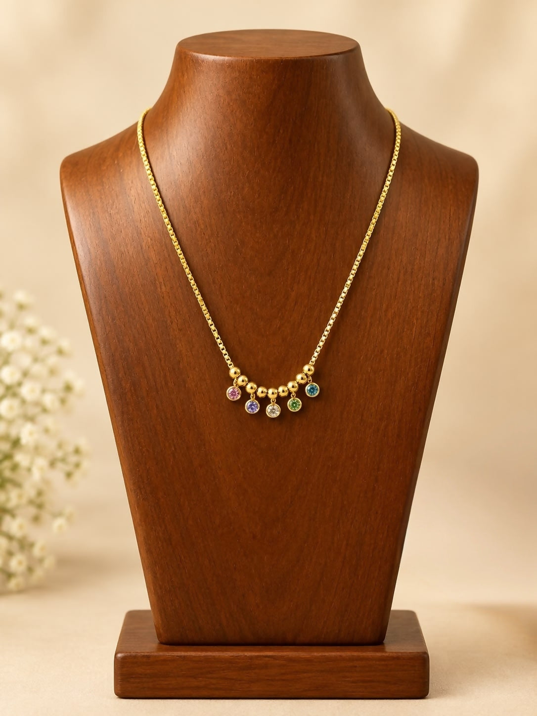 Round Pendant Necklace