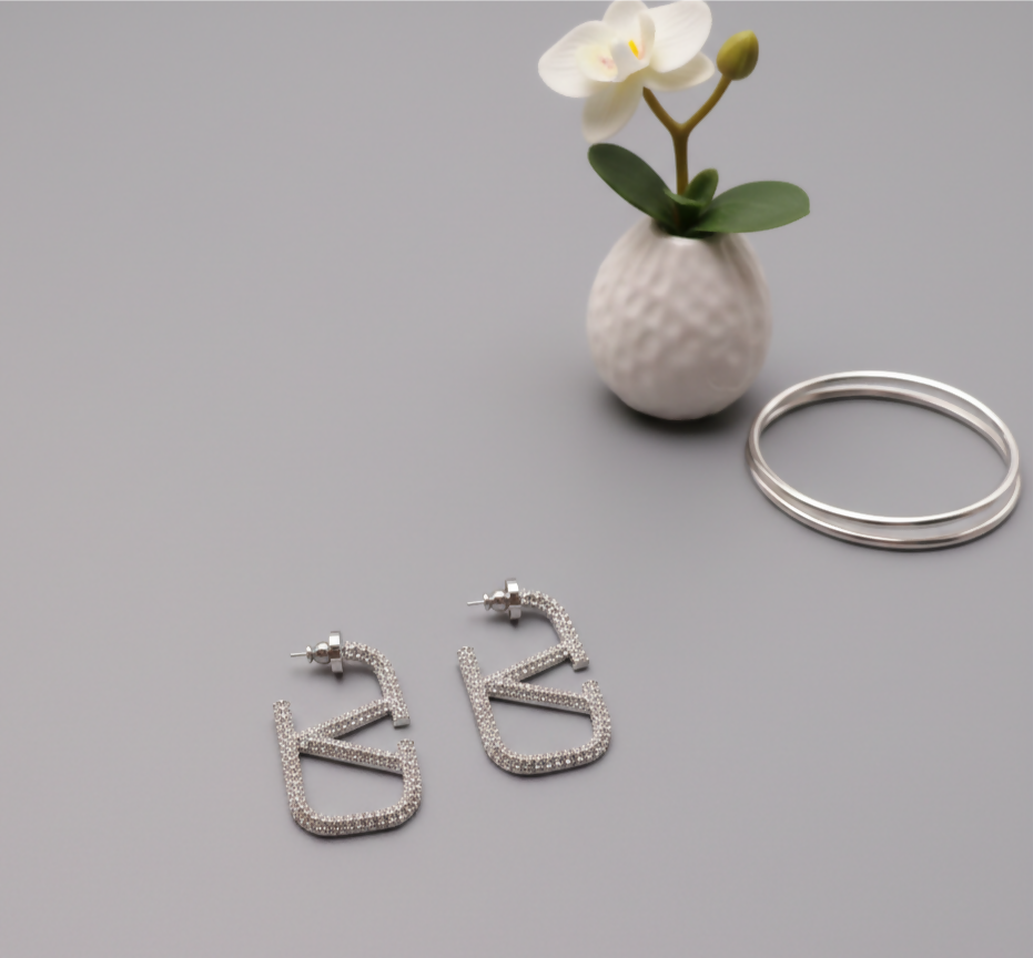Light Luxury Diamond-encrusted Letter V Geometric Silver Colour Earrings