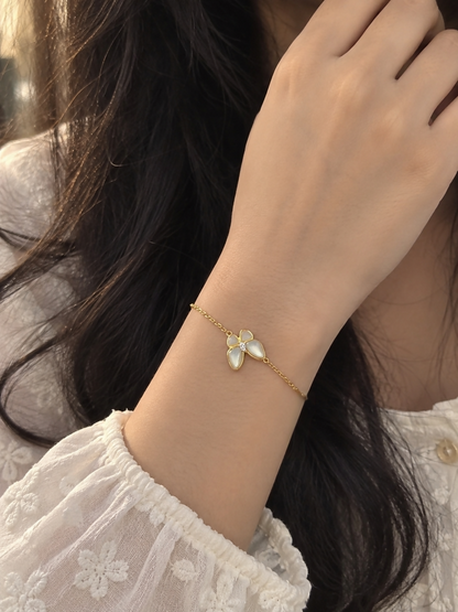 Mother of Pearl Butterfly Chain Bracelet