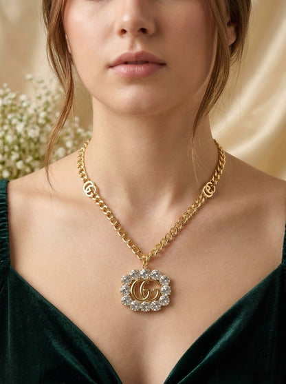 Double G Crystal Crystal Necklace