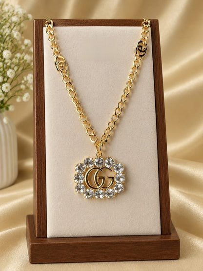 Double G Crystal Crystal Necklace