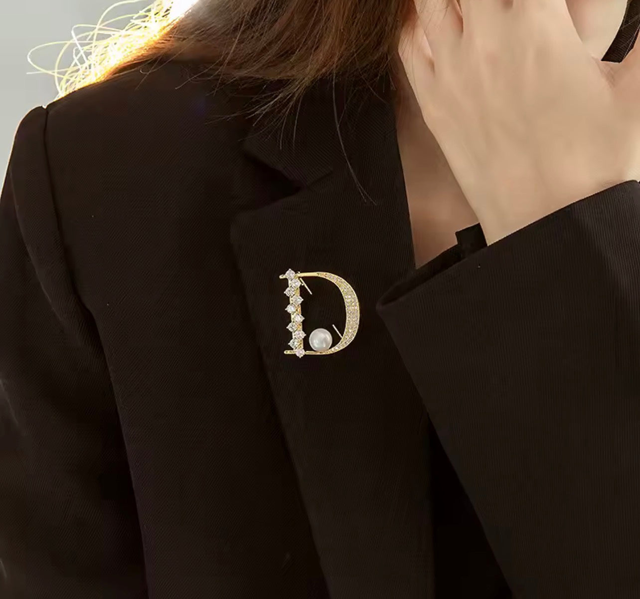 1PC Elegant And Simple Brooches For Ladies S4923034