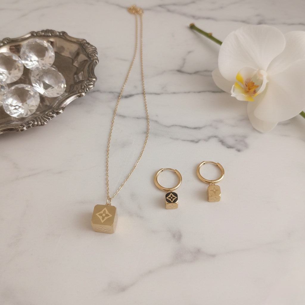 Cube Shape Design women's Earrings And Necklace X4438107